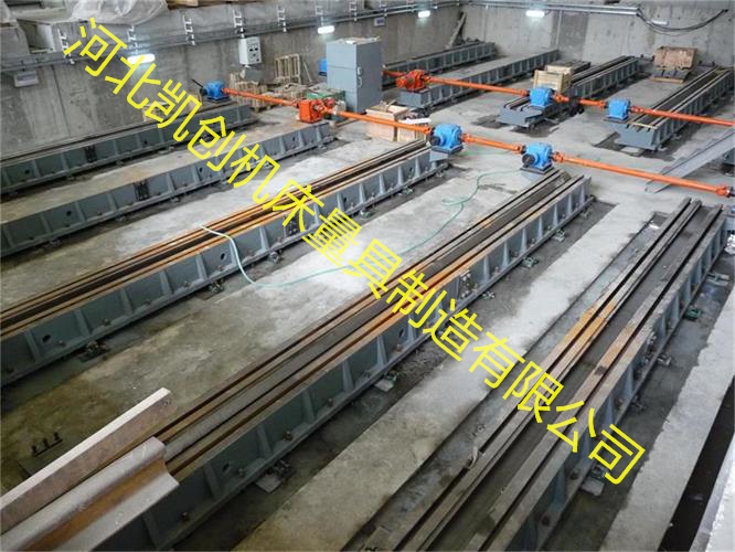 凱創技術個人在現場安裝大型鑄鐵地軌